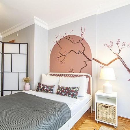 Gorgeous Flat With Lovely Balcony In Nisantasi Istanbul Luaran gambar