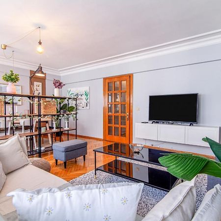 Gorgeous Flat With Lovely Balcony In Nisantasi Istanbul Luaran gambar